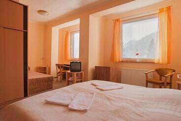 渡假胜地  Borová Sihoť Atc And Penzion