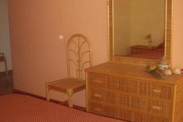 B&b Valoroso Village