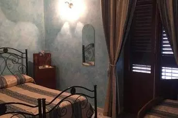 ツーリストアパートメント Casa Vacanze Central Cincotta