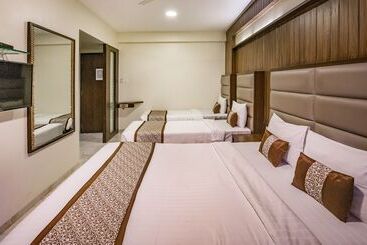 בית מלון כפרי 24 Seven