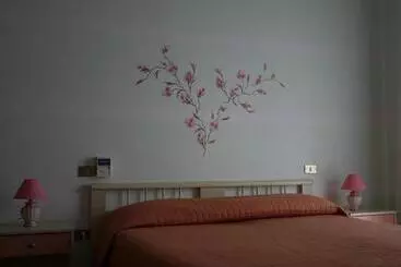 ホテル Pensione Lidia