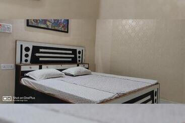 Hotell Sunset Orchha