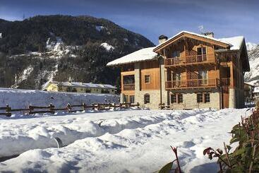 호텔 Les Montagnards