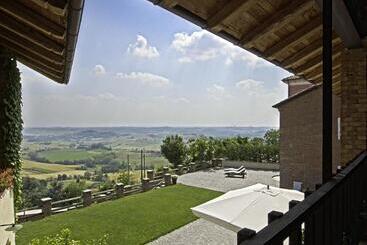 مبيت وإفطار Casale Osvalda