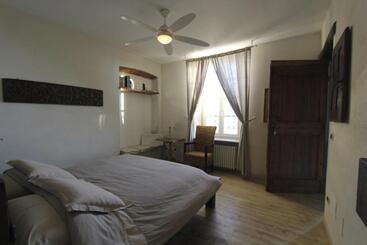 Bed and Breakfast Casale Osvalda