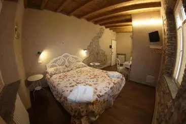 Aamiaismajoitus (B&B) Locanda Vecchia Osteria