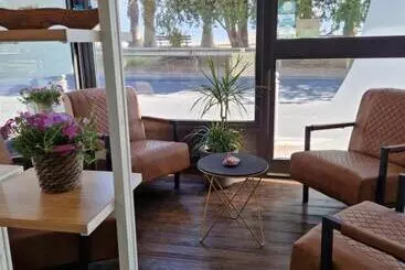 ホテル Vela Bianca H & R