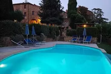 リゾートホテル Borgo La Grancia