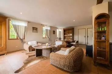 Bed and Breakfast Hébergements Insolites Domaine Arvor Spa