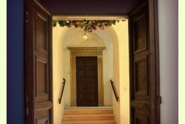 Bed and Breakfast Sanpolo 1544 Antique Room