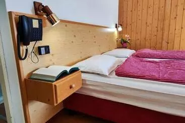 Hotel Albergo Pensione Sport