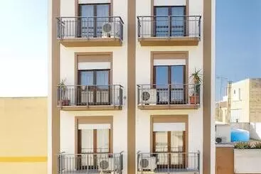 ベッドアンドブレックファースト Affittacamere Prestige