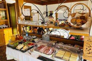 Bed and Breakfast Pension Rebgut