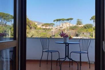 B&b Il Giardino Di Villa Anna