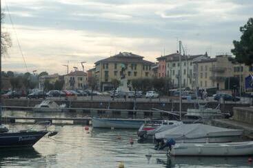 هتل Albergo Marsari