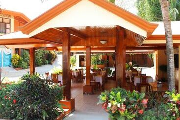 בית מלון כפרי Alkamar