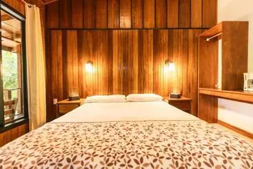 Hotelli Jaguarundi Jungle Lodge   Monteverde