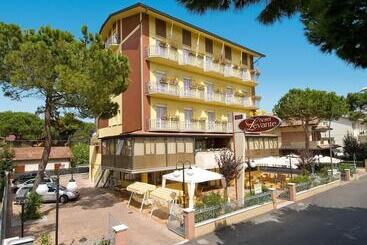 Hotel Levante