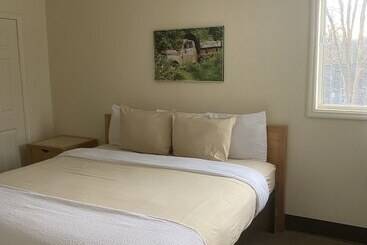 汽车旅馆 The Montrose