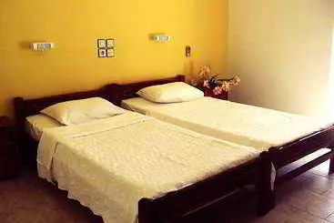 Aparthotel Theotokis