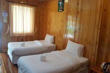 酒店 Yamadaya Beach Resort