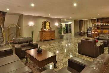 Bon Hotel City & Resort