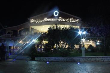 فندق Happy Moments Resort