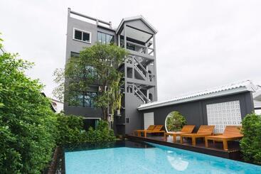 Hotel The Besavana Phuket   Sha Extra Plus