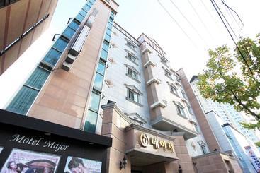 Nine Motel Daejeon