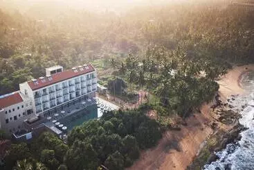 Hotel The Habitat Kosgoda By Asia Leisure