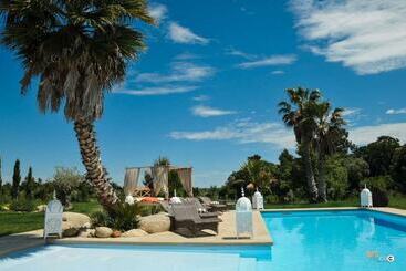 ベッドアンドブレックファースト Escapades Lointaines