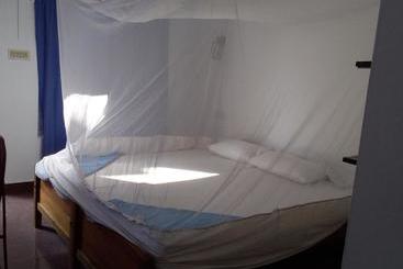 Bed and Breakfast The First Place Yogaresort, Odayam