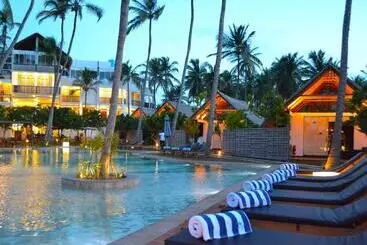 Blue Whale Resort & Kite Surfing