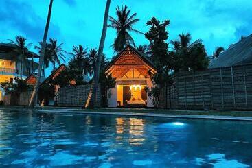 Blue Whale Resort & Kite Surfing