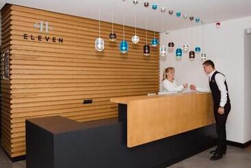 Eleven Hotel And Hall