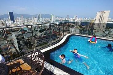 Mitisa Hotel Da Nang Near Dragon Bridge
