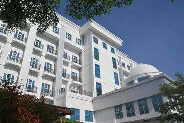 Hotelli Tc Damhil Ung