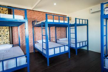 Cancun Beach Party Hostel