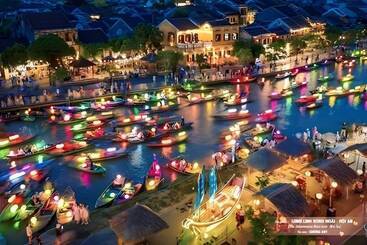 هتل Hoi An Discovery Villa