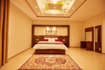 هتل Bristol Palace