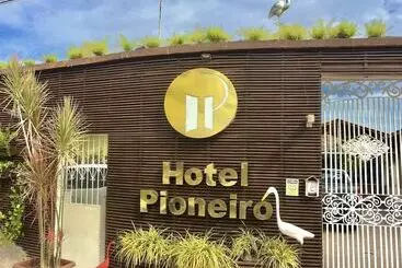 Otel Pioneiro