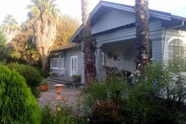 ベッドアンドブレックファースト Irongate Retreat