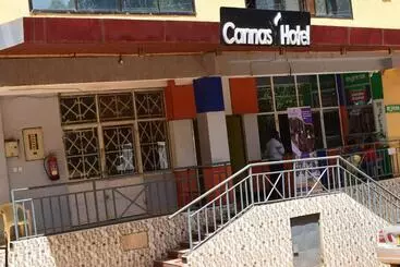 Hotel Cannas