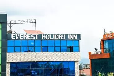 هتل Everest Holiday Inn