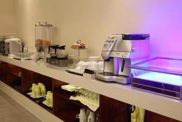 בית מלון כפרי Metropolo, Wuhan, Jingkai Wanda Sports Center Subway Station