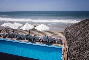 Akas Hotel Apartamentos