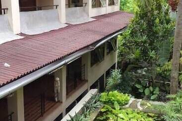 Bed and Breakfast Centro Bajo Hotel & Resto