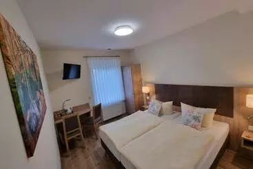 Gästehaus Grunewald Bed & Breakfast