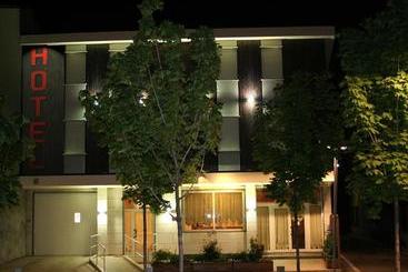 בית מלון כפרי Albergo Munsci