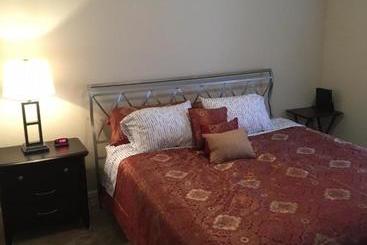 هتل Sacramento Guest Services